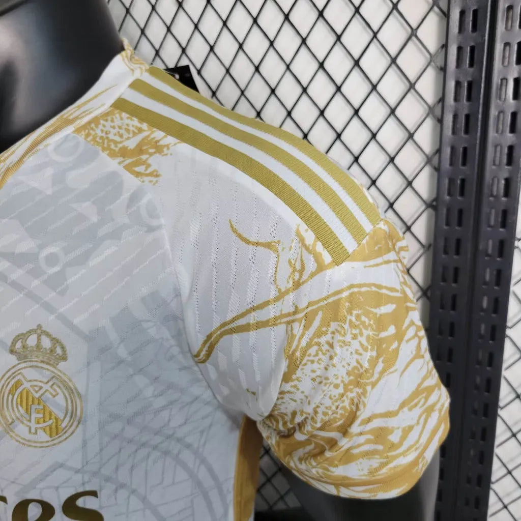 Real Madrid "Golden Dynasty" Special Kit