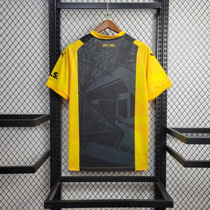 Borussia Dortmund "Royal Crest" Special Kit