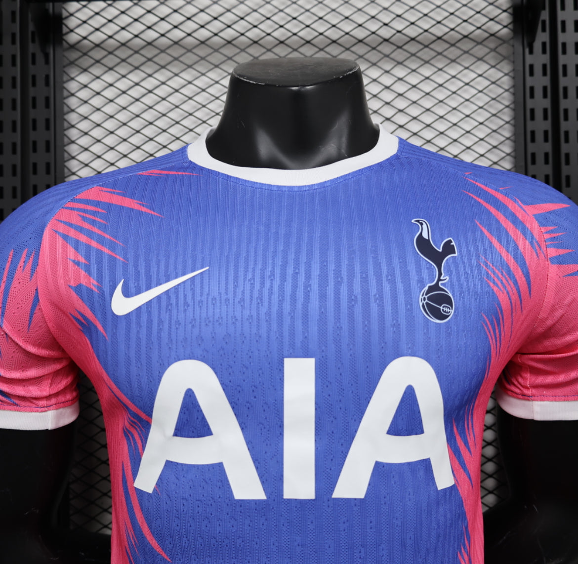 Tottenham "Electric Blaze" Special Kit