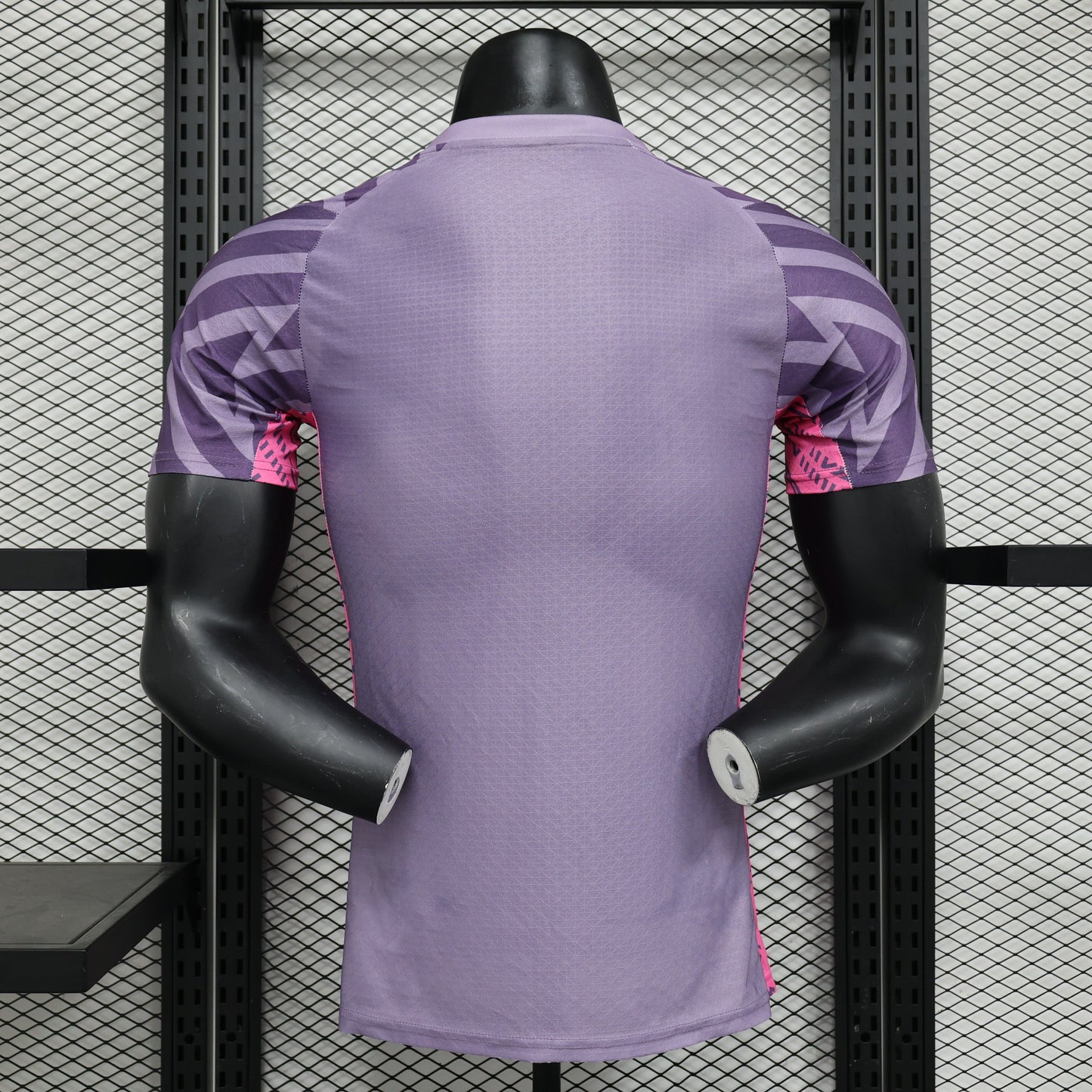 Manchester City "Violet Velocity" Special Kit